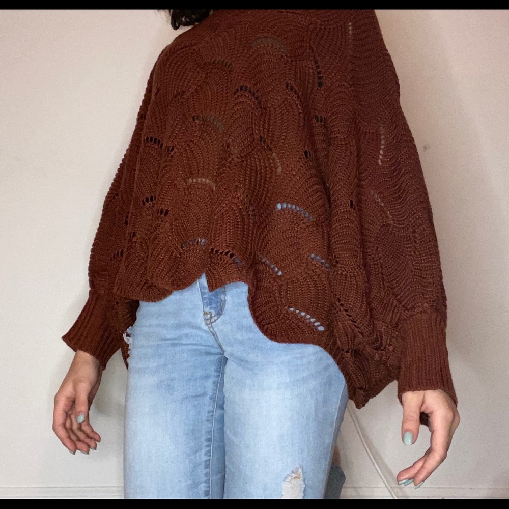 Perfect autumn sweater for juniors!